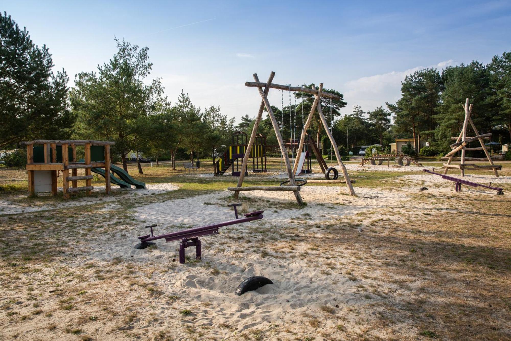 Safaritent at Camping GT Keiheuvel Balen Bagian luar foto